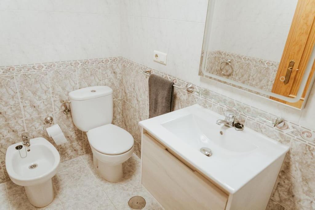 Appartement Picasso - Spacious In Old Town Nerja